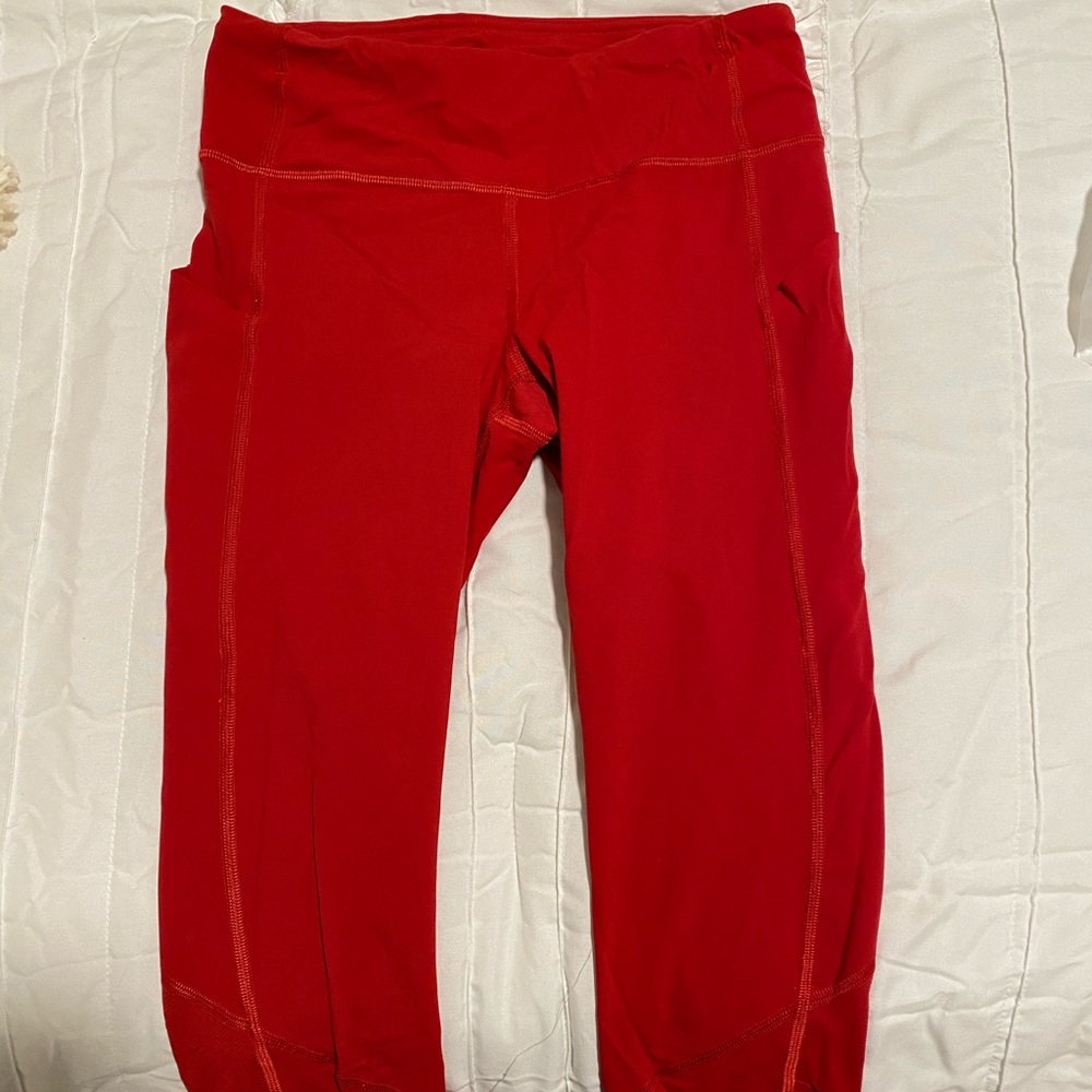 Lululemon leggings size 4